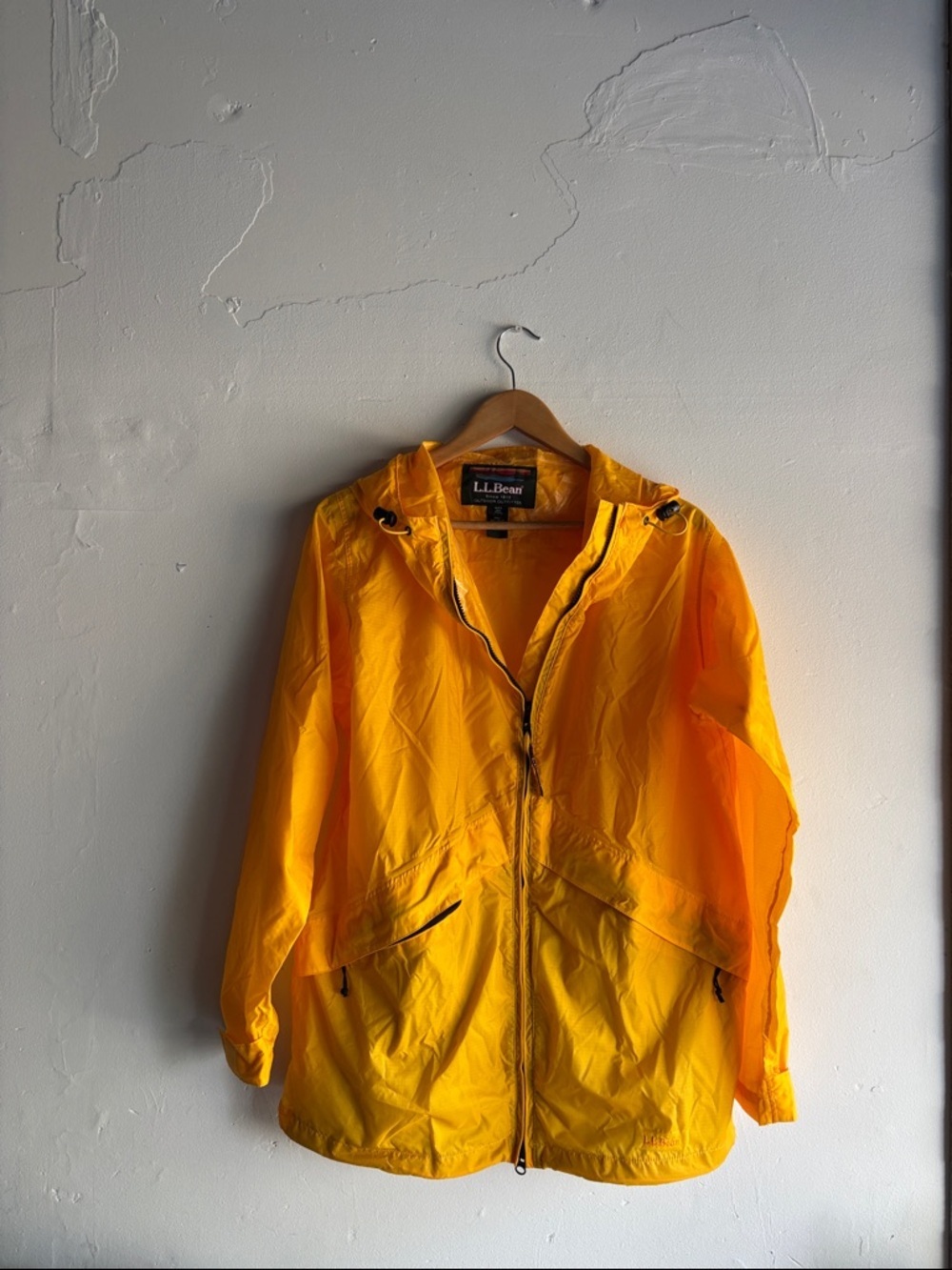 Vintage L.L.Bean Bright Yellow trail Model rainwear Hooded Windbreaker Jacket